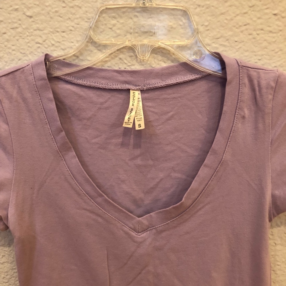 Basic Purple V-Neck - Picture 2 of 3